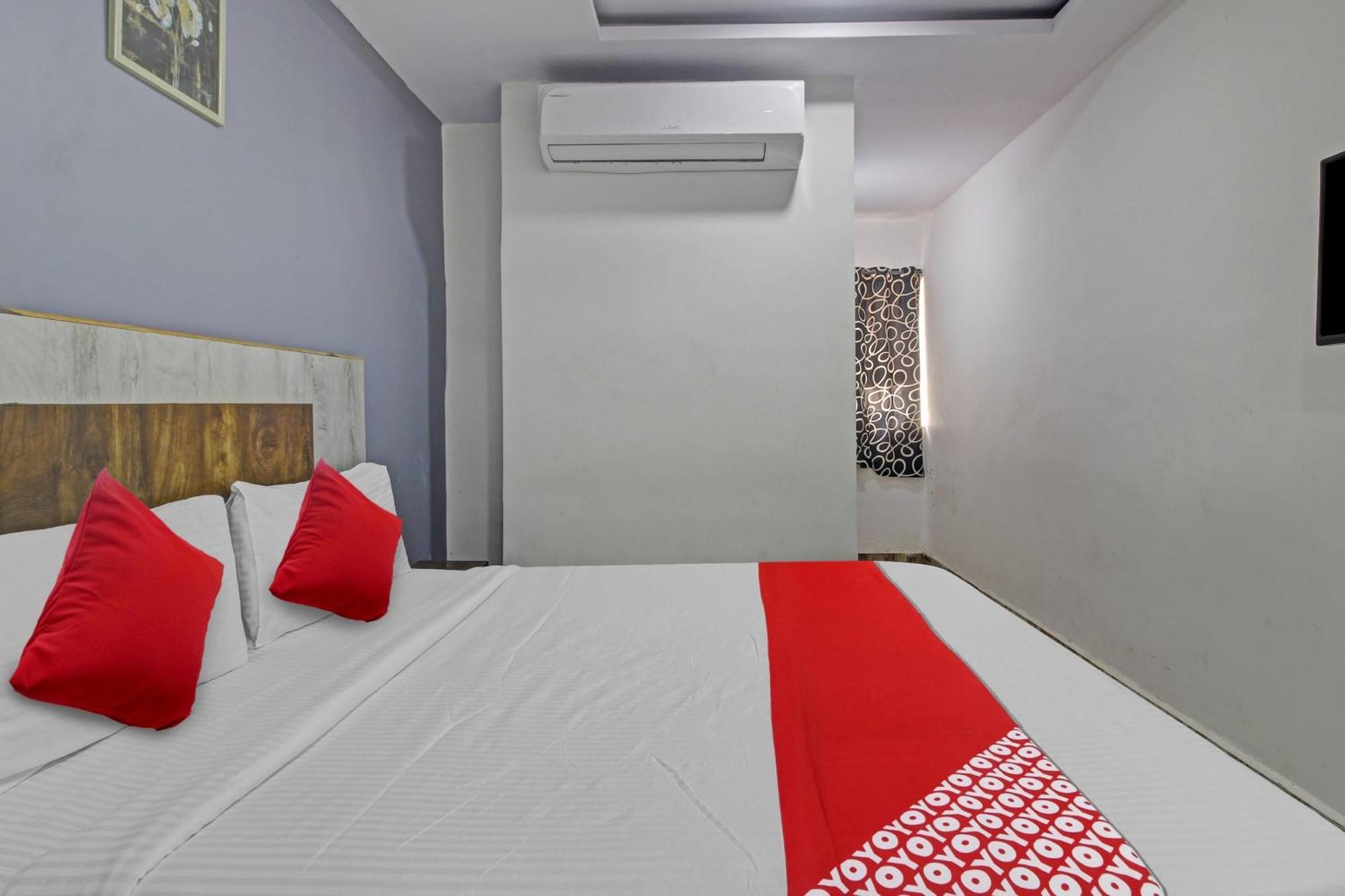 היידראבד Super Hotel O Sri Sai Regency מראה חיצוני תמונה